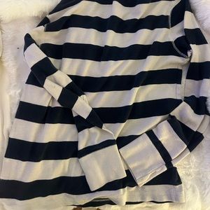 American eagle long sleeve!!